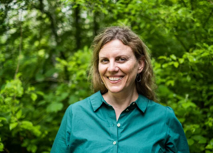 Flowside v/Sandra Breitenbach — Yoga i Højbjerg, Højbjerg