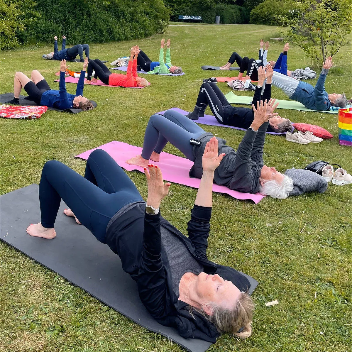 LotteLarsen - Pilates, Online-træning, Gotvedbevægelse og retreats — pilates-studio i Sankt Agnes Huse, Roskilde — bild 3