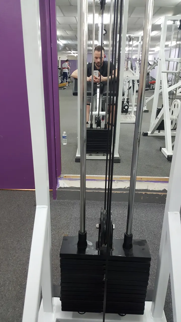 New Form 79 — salle de fitness-studio à La Burgonce, Niort — 2