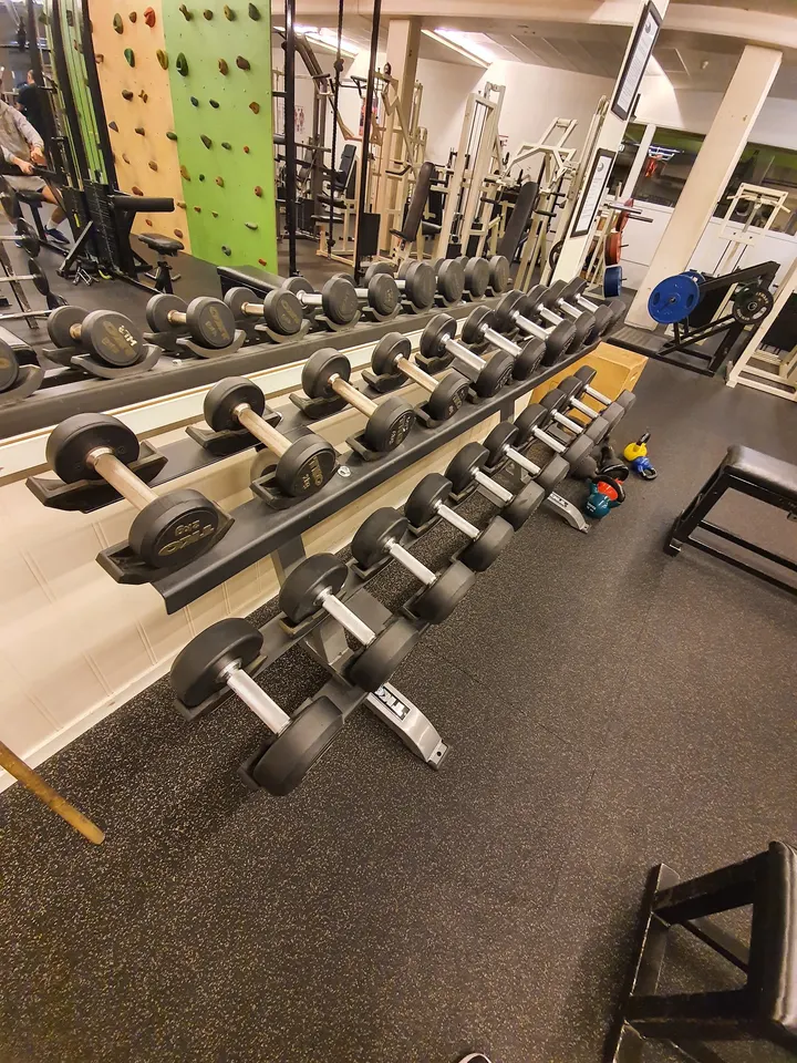 Mandal treningssenter — Treningsstudio i Vestnes, Mandal