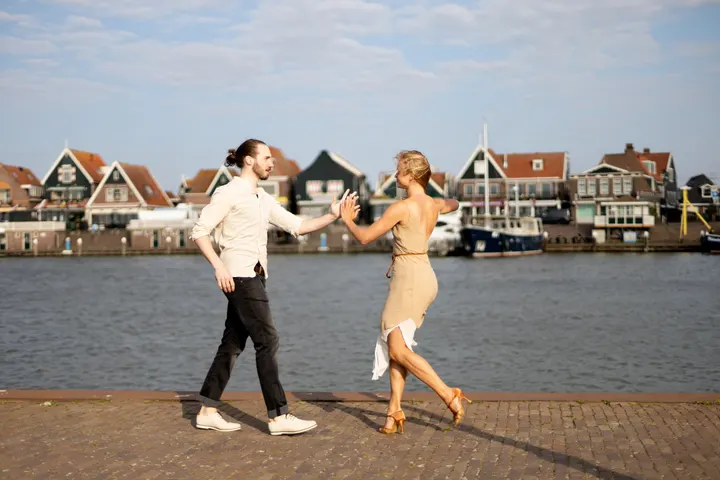 Salsa Libre — dans-studio in Oude Kom, Volendam — 2