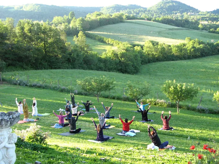 Sati Yoga — yoga-studio a Rimini — 2
