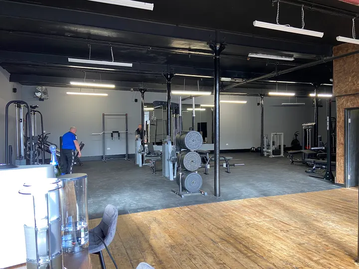 Wood's Gym — fitness studio in Kingston, Hyde — 2