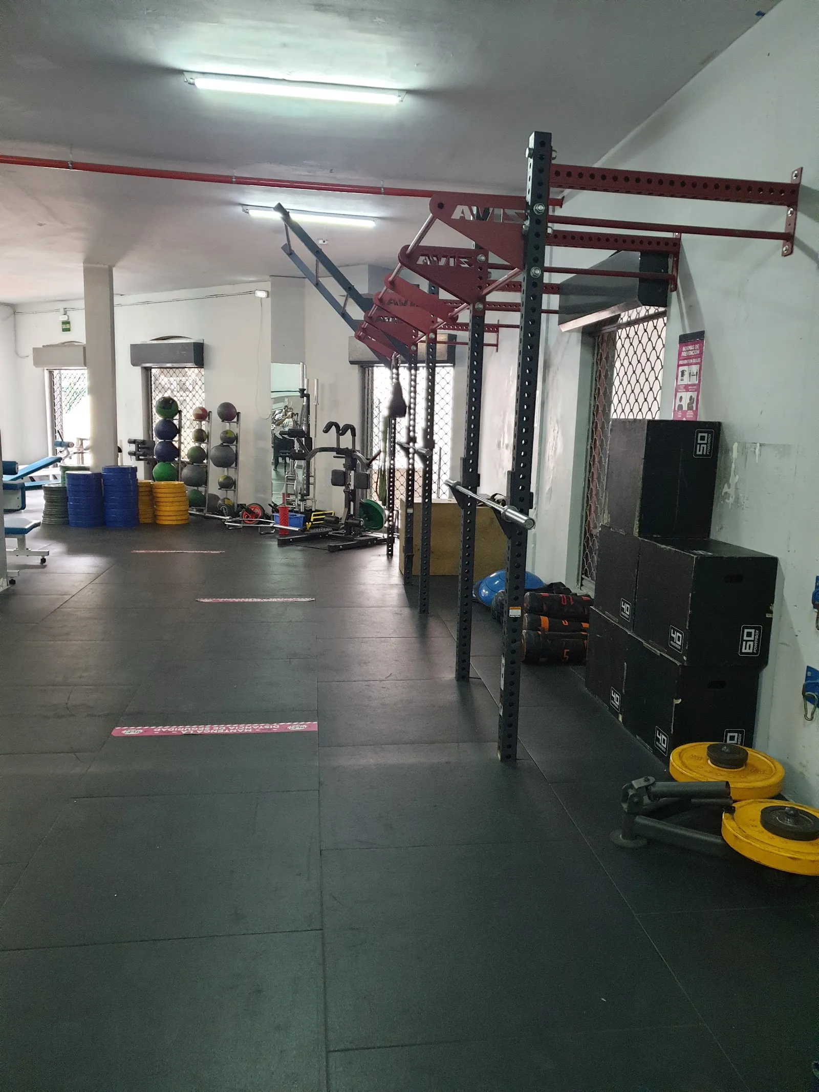 Athletic Gym — estudio de fitness-studio en Puerto del Carmen — 3