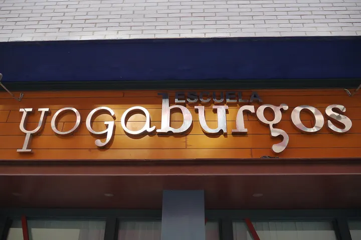 Yoti Yoga Escuela — yoga-studio en Burgos — 4