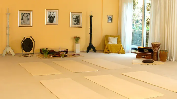 Yogacenter Krefeld — Yoga in Krefeld-Mitte, Krefeld