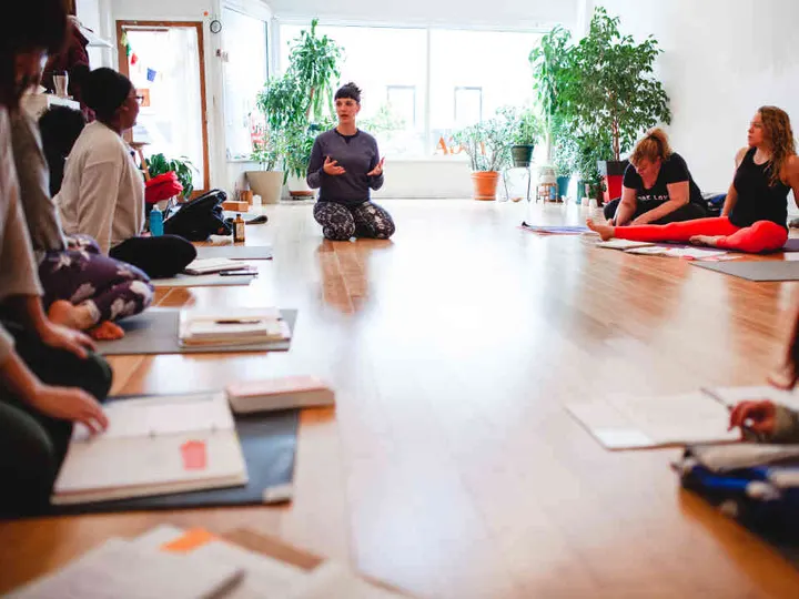 Yess Yoga — yoga-studio i Södra Vings distrikt, Minneapolis — 2