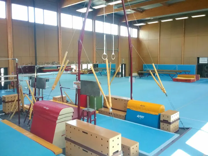 Jeune France de Villeurbanne Gymnastique — salle de fitness-studio aux Brosses, Villeurbanne — 3