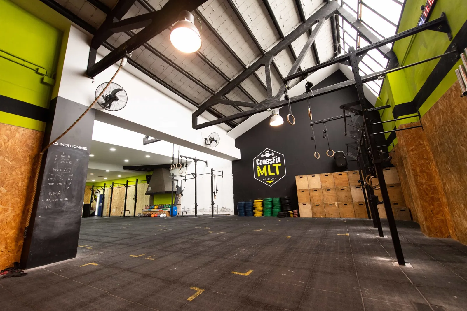 CrossFit Mollet del Vallès — entrenamiento funcional-studio en Barcelona — 3