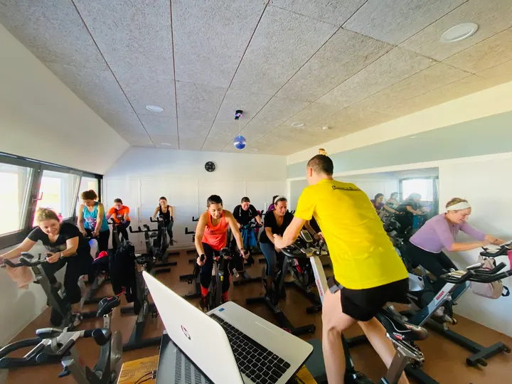 Record Sport — estudio de fitness-studio en María Auxiliadora, Badajoz — 3