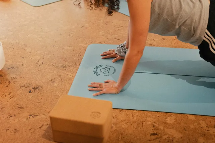 Pause& Yoga, Sound, Coffee. — yoga-studio à Caen — 3