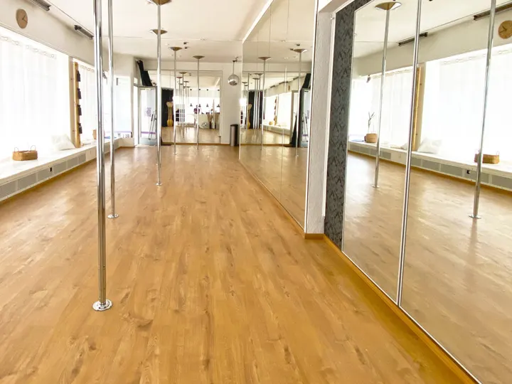 Pole Dance Studio — pole fitness-studio in Neuss — 5