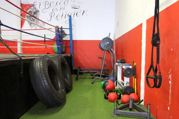 Club De Boxeo "la Familia" — artes marciales-studio en Alicante — 4
