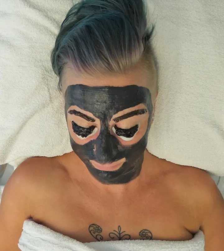 Angelie`s Face And Body Treatment — pt studio in Hägersten, Stockholm — 3