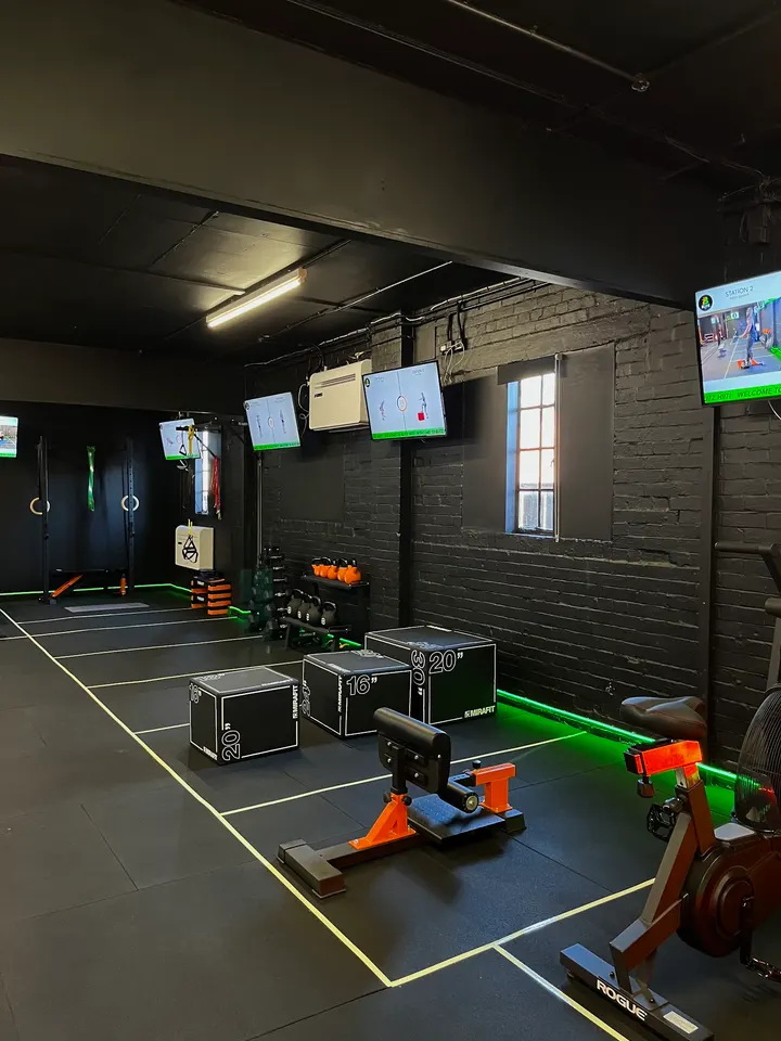 Blitz Hiit Gym — HIIT in Street
