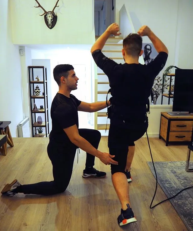 Entrenador Personal Barcelona | Electro training | Electroestimulación — entrenamiento personal-studio en Barcelona — 5