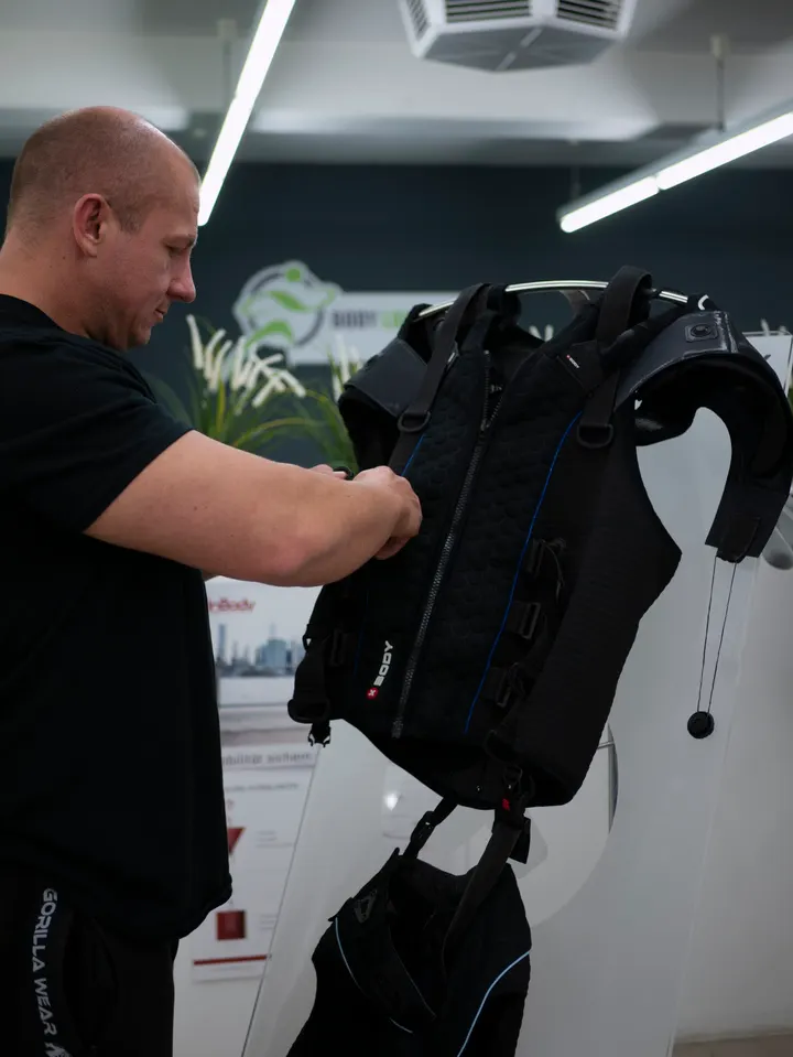 Bodylanguage EMS Studio Düren — PT-Studio in Grüngürtel, Düren