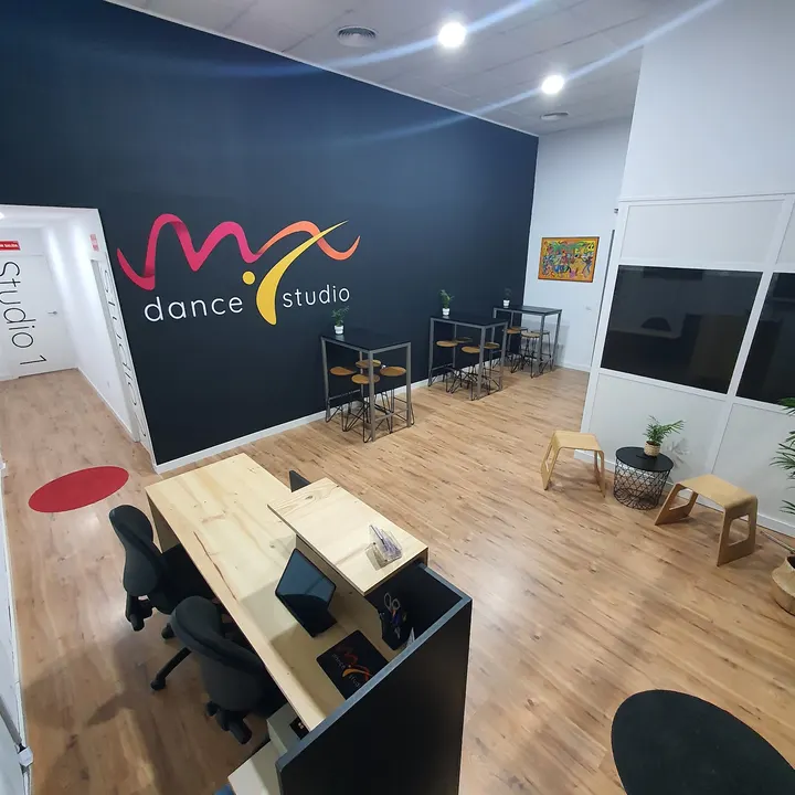 MX Dance Studio — Baile en Jerez de la Frontera