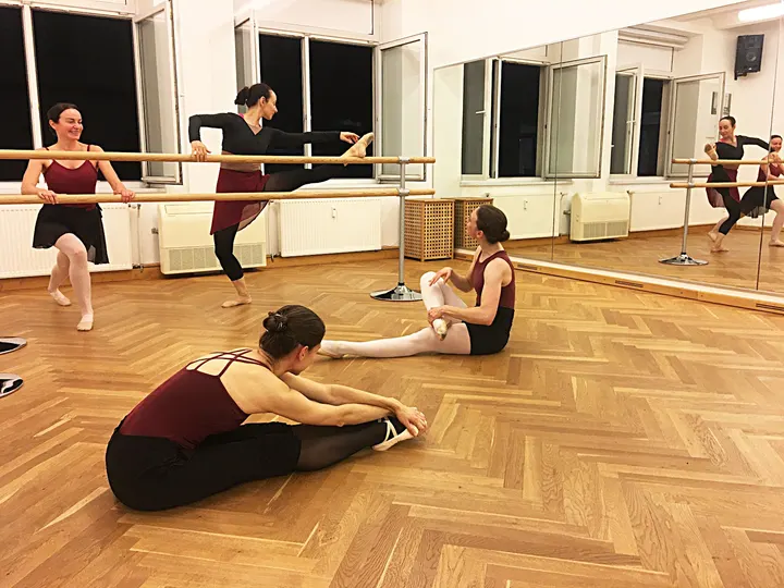 Art Dance Studio — tanz-studio in Ludwigsvorstadt, München — 2