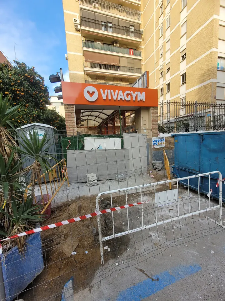 GYM VIVASPORT S.L. — estudio de fitness-studio en Sevilla — 4