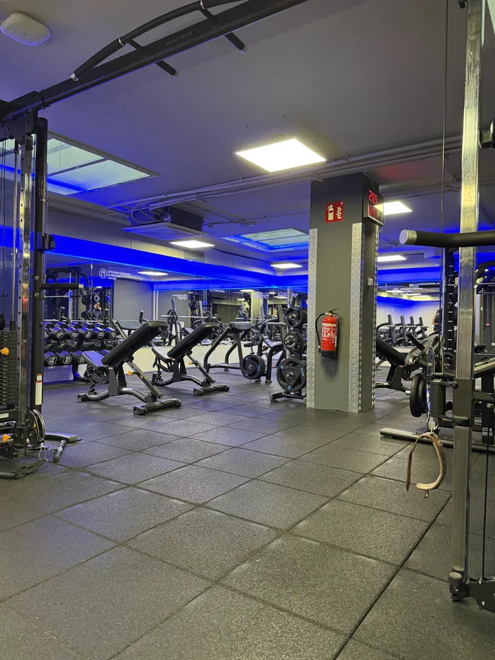 GYM VIVASPORT S.L. — Estudio de fitness en Santa Clara, Sevilla