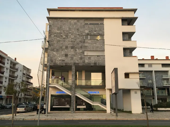 Áshrama Leiria — Yoga em Cruz d'Areia, Leiria