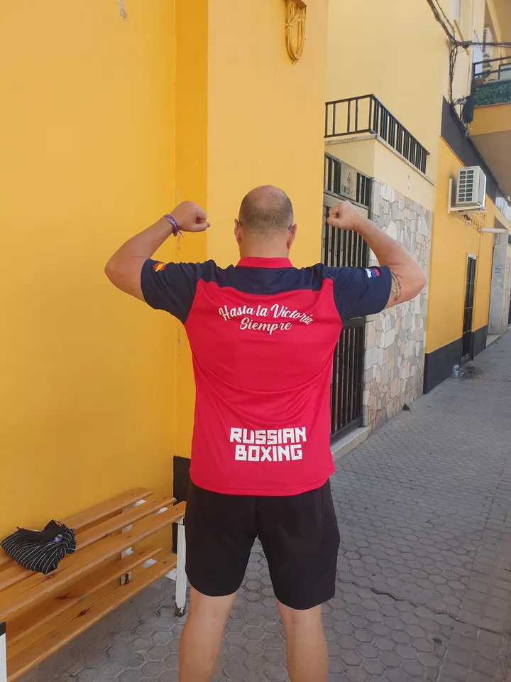 Gimnasio Family Gym — estudio de fitness-studio en Cruz Roja-Capuchinos, Sevilla — 2