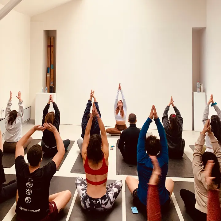 Puppy Yoga Love — yoga-studio à Paris — 4