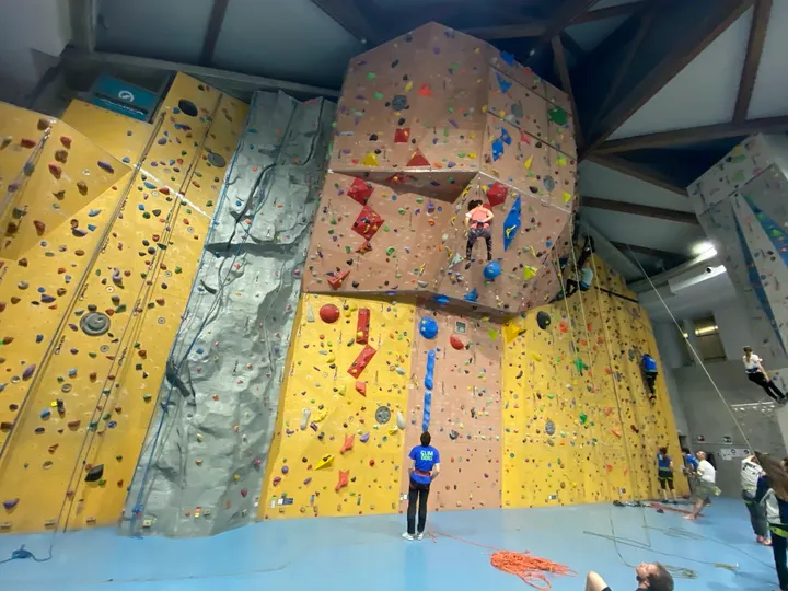 ClimBerg ASD — arrampicata-studio a Borgo Palazzo, Bergamo — 3