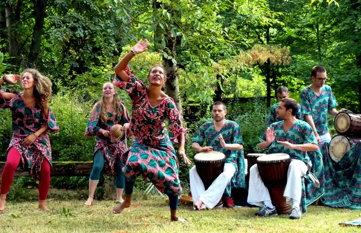 Kaliso — Danse à Clos de la Grande Cigogne, Orléans