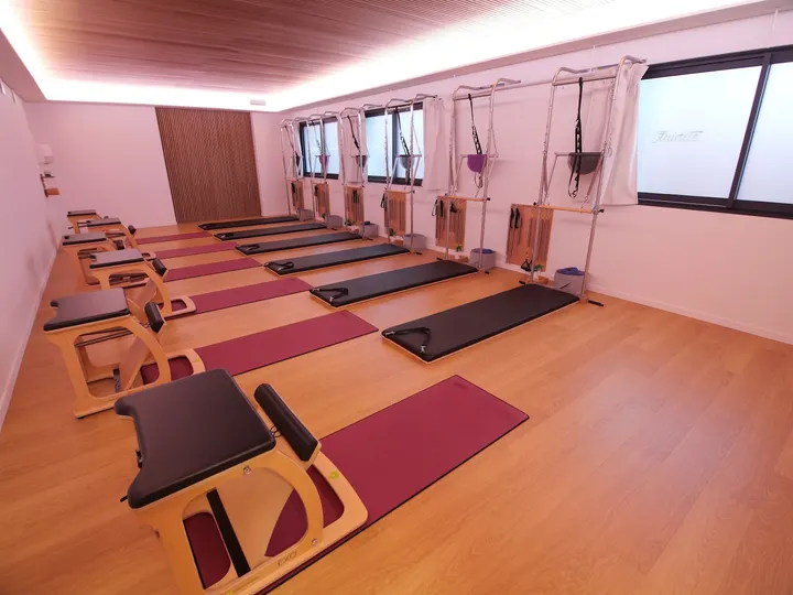 Quintessence Pilates — Reformer Pilates à Le Thouar, La Garde