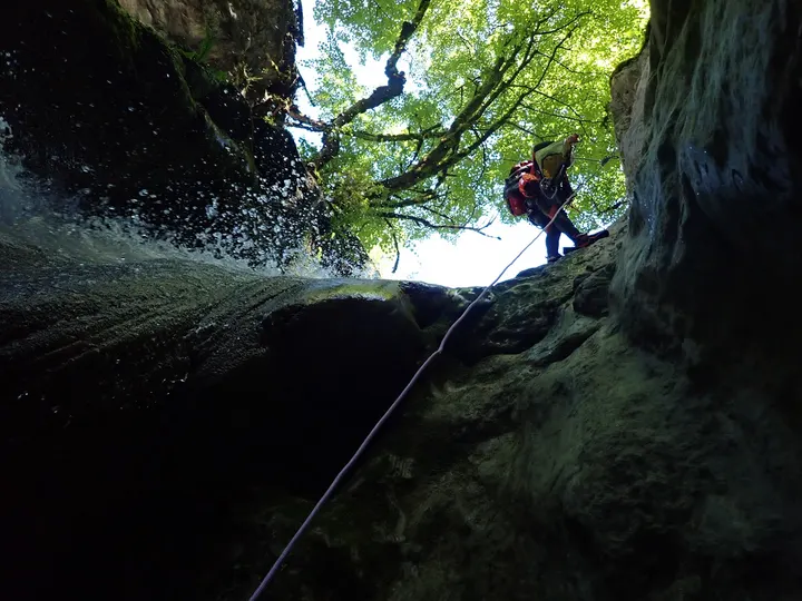 Vertic'O - Canyoning Grenoble & Isère — escalade-studio à Saint-Martin-d'Hères — 5