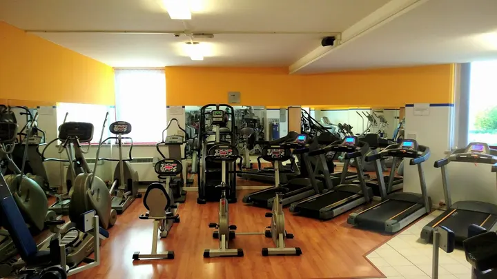 Mister Fit — palestre-studio a Villanova Sant'Antonio — 3