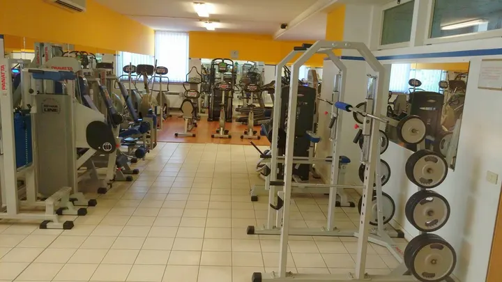 Mister Fit — palestre-studio a Villanova Sant'Antonio — 4