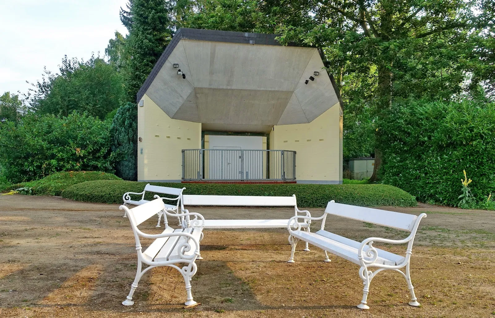 Tanzfreunde Bad Schwartau — tanz-studio in Bad Schwartau — 2