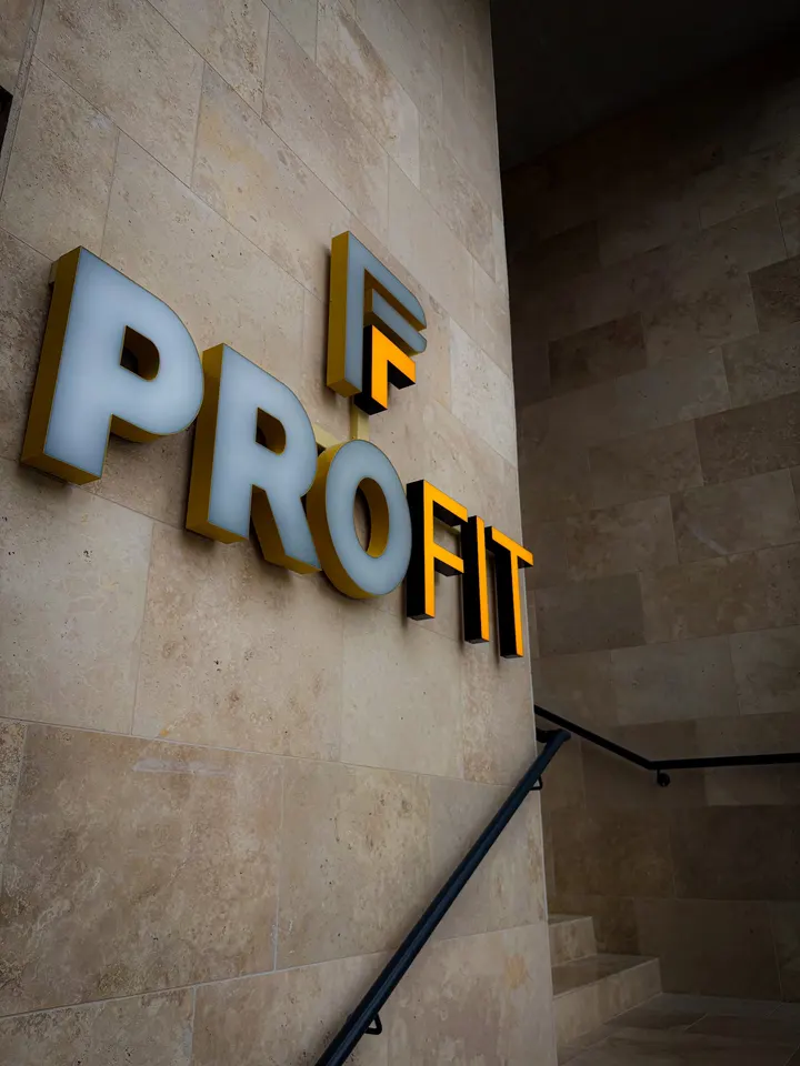 Profit Divonne — salle de fitness-studio à Divonne-les-Bains — 4