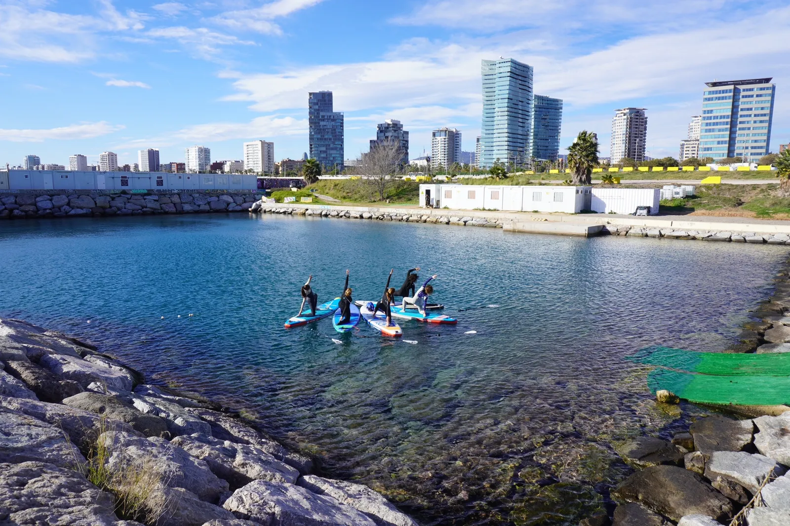 SUP Yoga - Barcelona — yoga-studio i Sant Martí, Barcelona — bild 3
