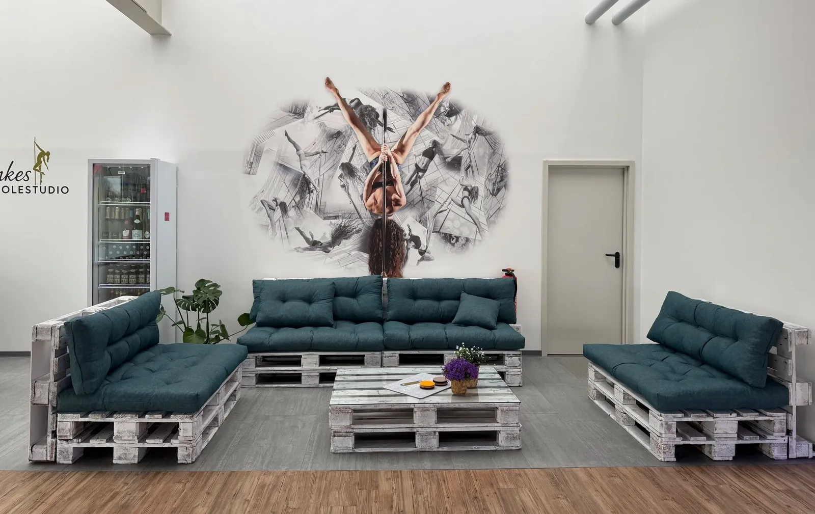Ankes Polestudio — dans-studio i Olpe — 4