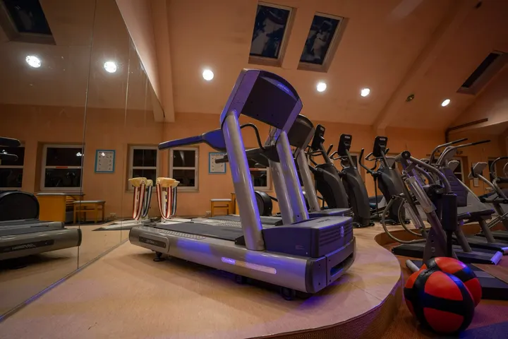 MC Studio Fackenburger Allee — Fitnessstudio in Holstentor-Nord, Lübeck