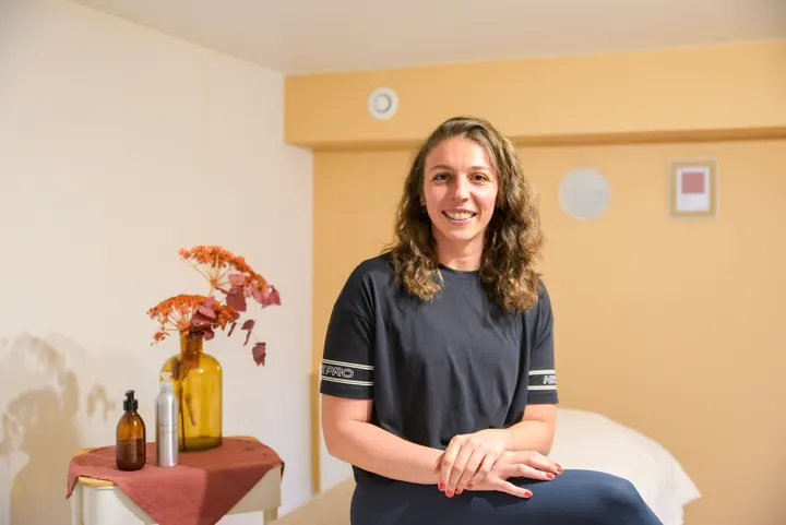 Coraline GOMEZ - Kiné, Sport, Santé & Co - Méthode Renata França - Pilates — pilates-studio à Lyon 8e Arrondissement, Lyon — 2