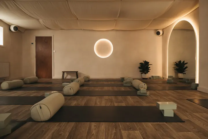 Mica Yoga — yoga-studio in London — 4