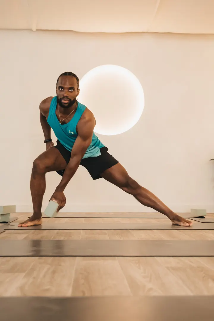 Mica Yoga — yoga-studio in London — 5