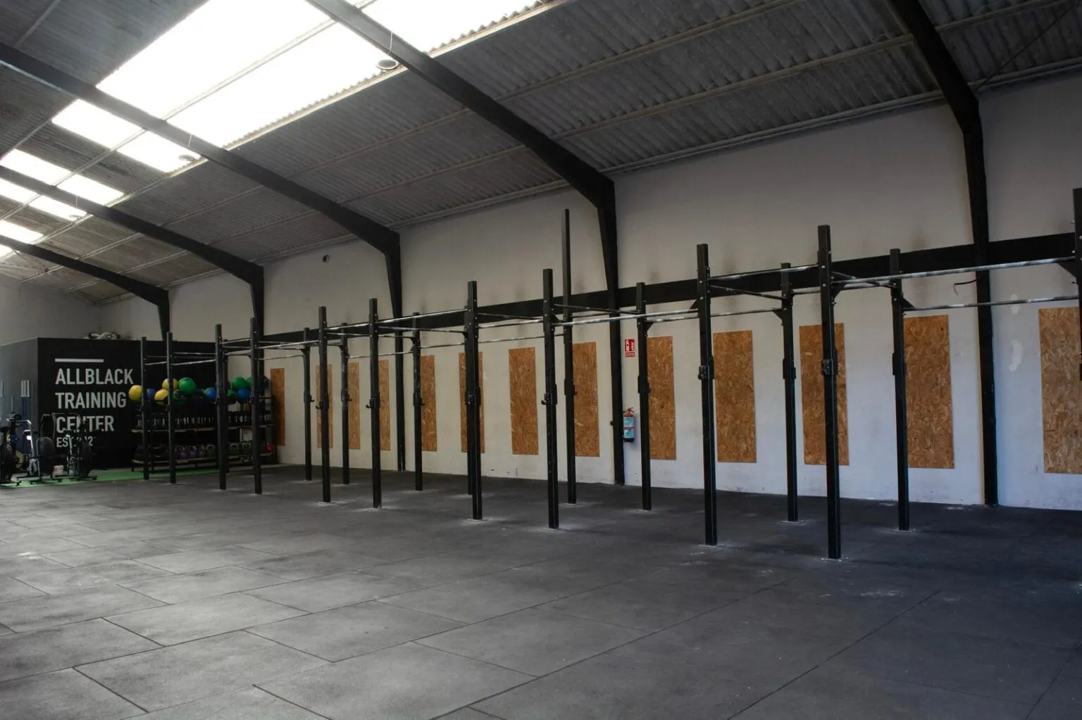 AllBlack Training Center — crossfit-studio i Oviedo — bild 2