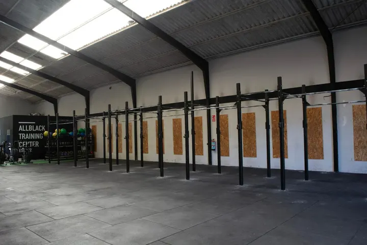 AllBlack Training Center — crossfit-studio en Llatores, Oviedo — 2