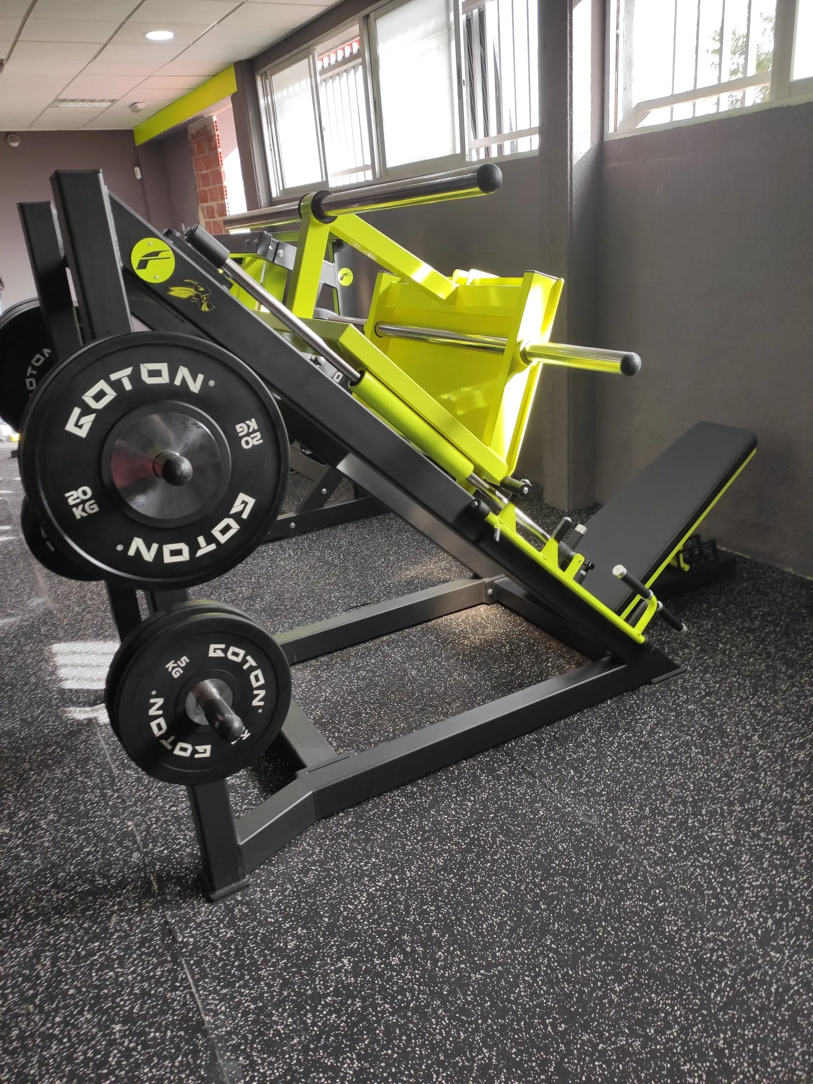 Uma Gym Canet — estudio de fitness-studio en Canet d'En Berenguer — 3