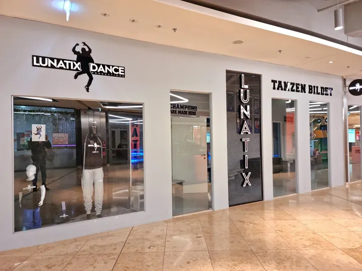 Lunatix Dance Base West — Tanz in Charlottenburg, Berlin