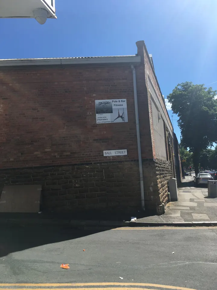 Swingdon School of Pole — pole fitness-studio in St Ann's, Nottingham — 3