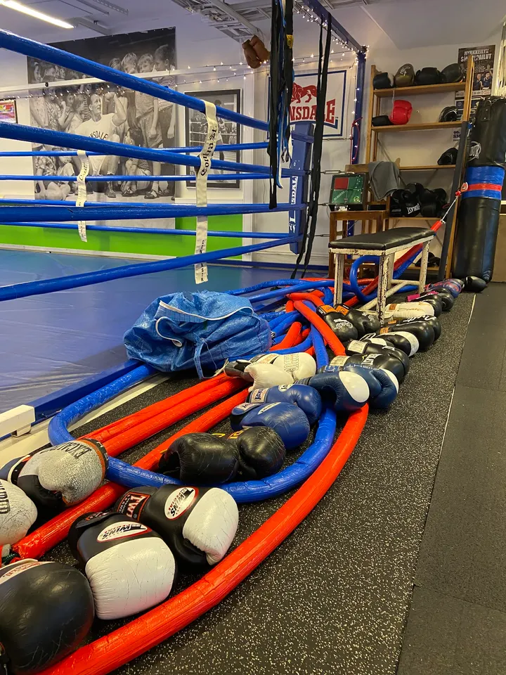 Helsingin Tarmo Nyrkkeily (Tarmo Boxing) — Nyrkkeily – Vallila, Helsinki