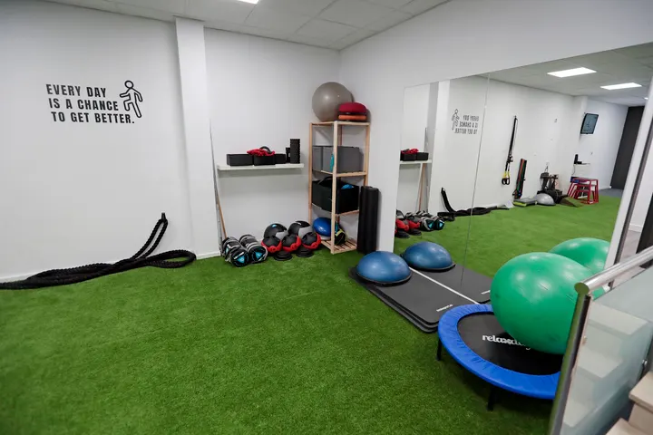 Invisible Training - Fisioterapia Sant Cugat — entrenamiento personal-studio en Sant Cugat del Vallès — 4