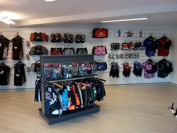 Fit4Fight Butik — kampsport-studio i Hasselager — 4